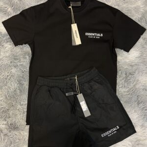 Essentials (zwart)