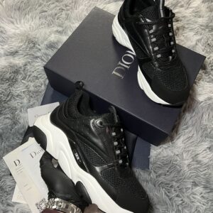 Christian Dior B22 (Zart/Wit)