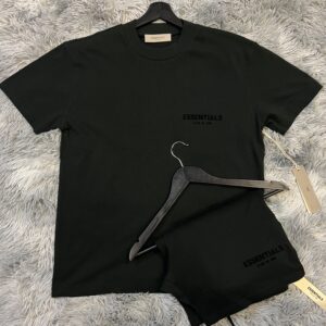 Essentials (Zwart)